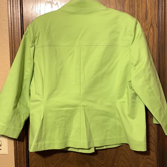 Doncaster Collection Lime Green Jacket, 18 - Picture 6 of 8